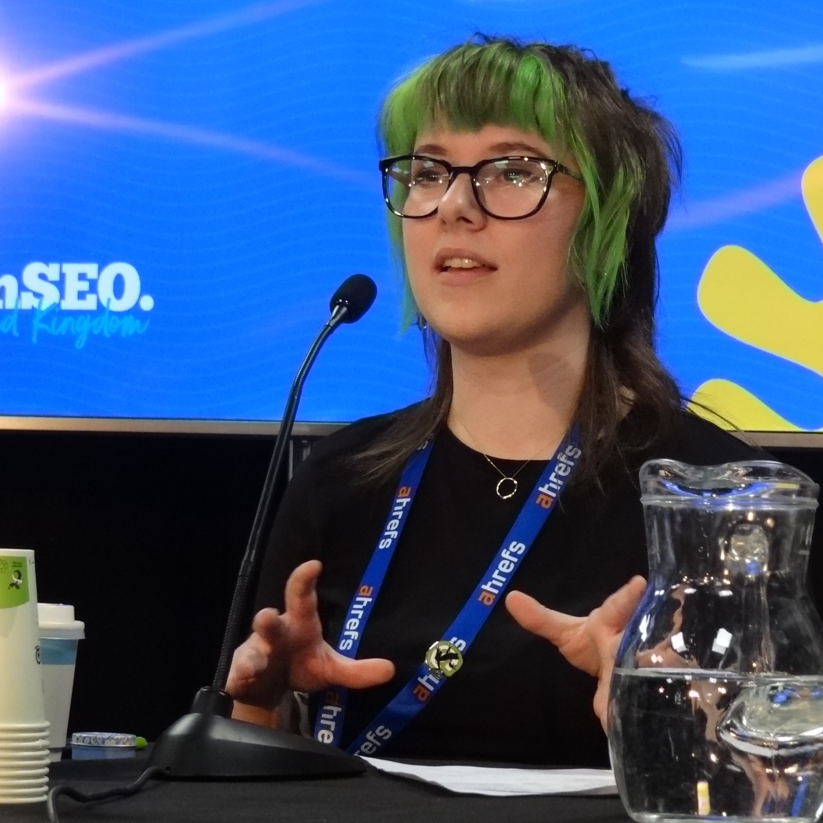 Beth presenting at BrightonSEO